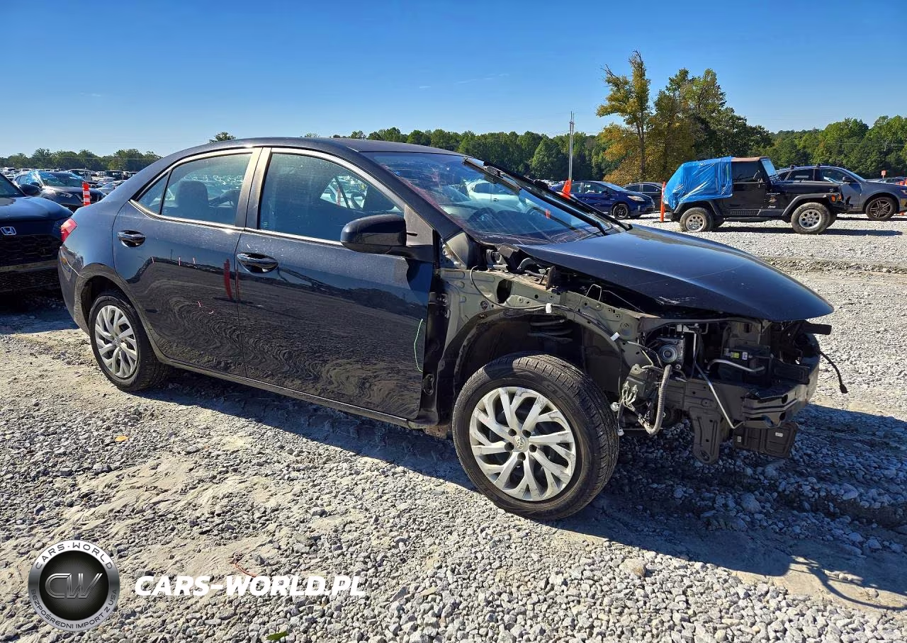 2017 Toyota Corolla Le VIN:2T1BURHE2HC792333 - 4