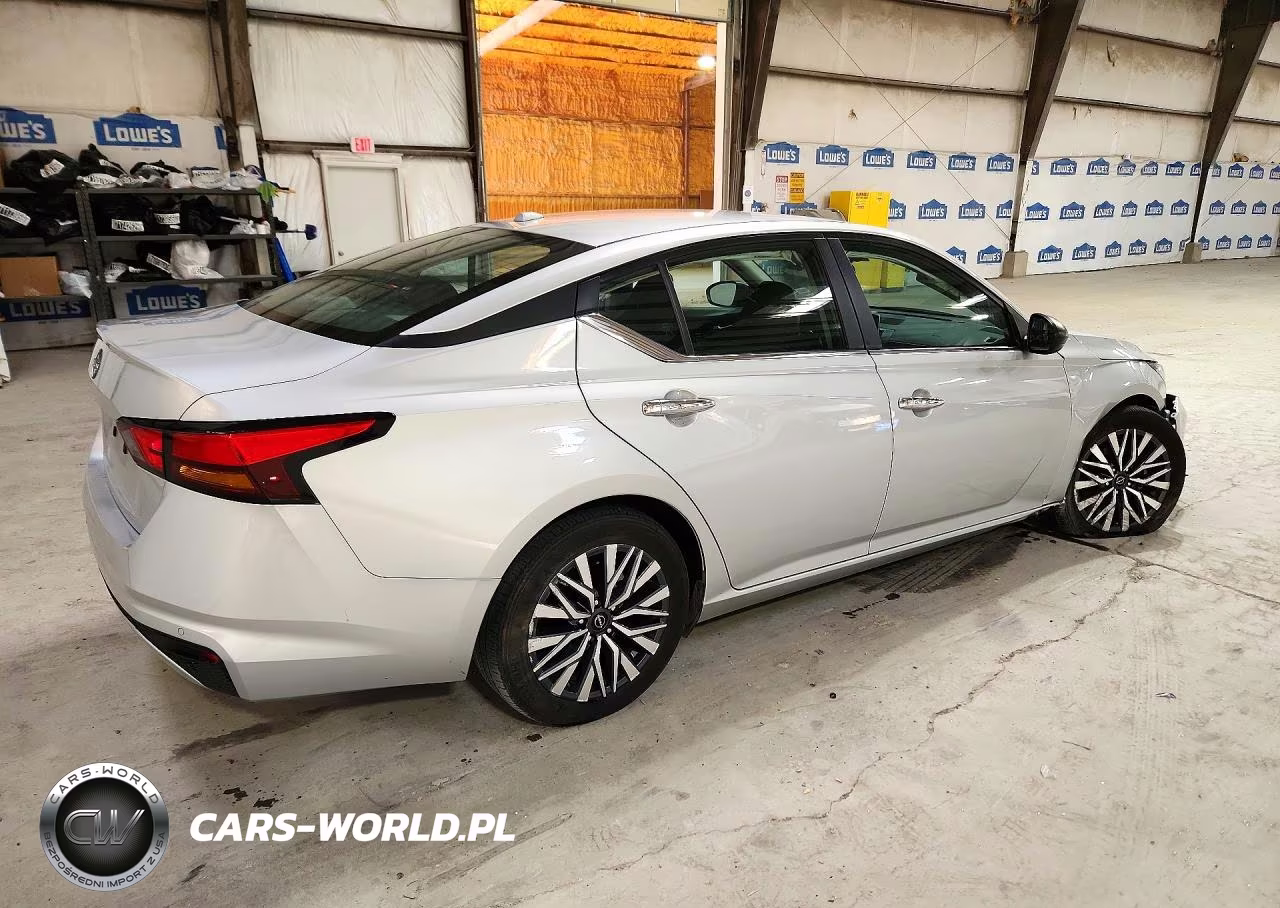 2025 Nissan Altima Sv VIN:1N4BL4DV2SN402952 - 3