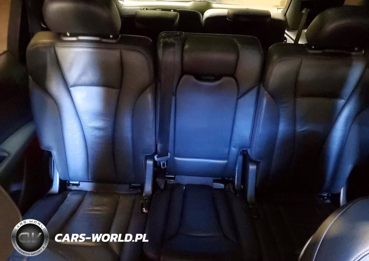 2017 Audi Q7 Premium Plus VIN:WA1LAAF71HD016629 - 10