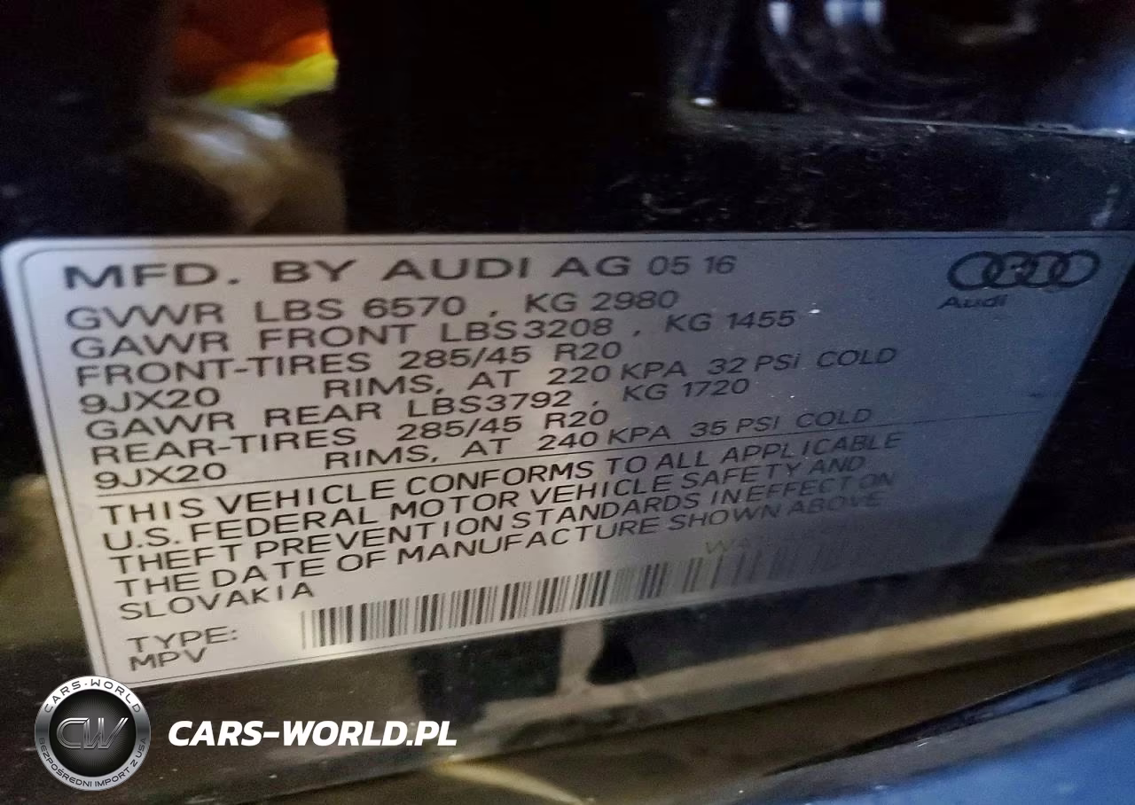 2017 Audi Q7 Premium Plus VIN:WA1LAAF71HD016629 - 14