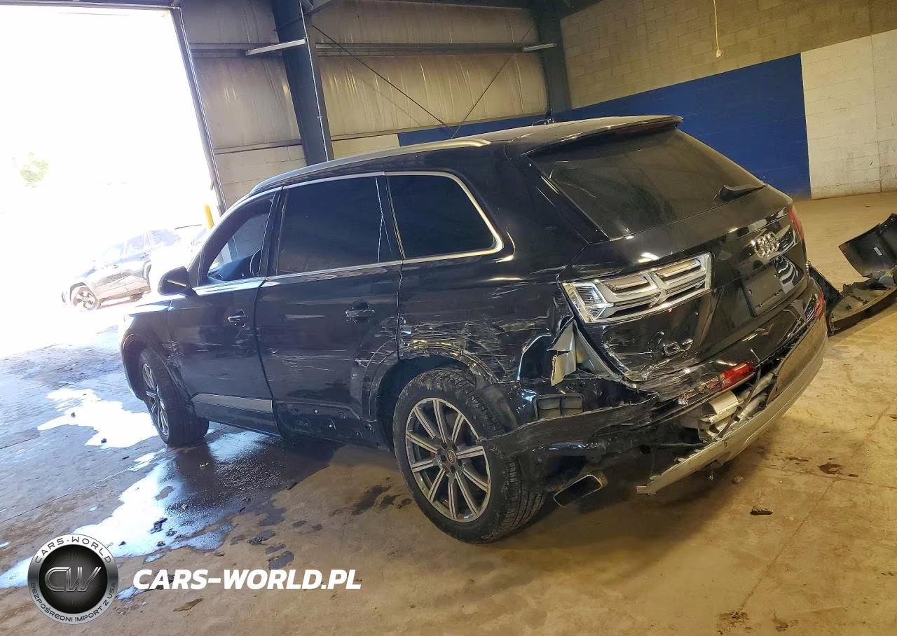 2017 Audi Q7 Premium Plus VIN:WA1LAAF71HD016629 - 2