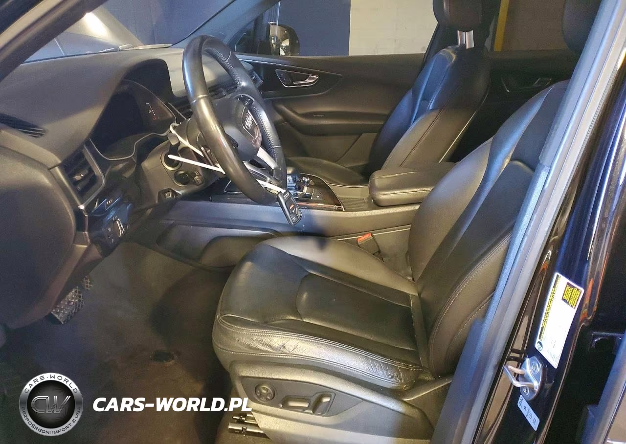 2017 Audi Q7 Premium Plus VIN:WA1LAAF71HD016629 - 7