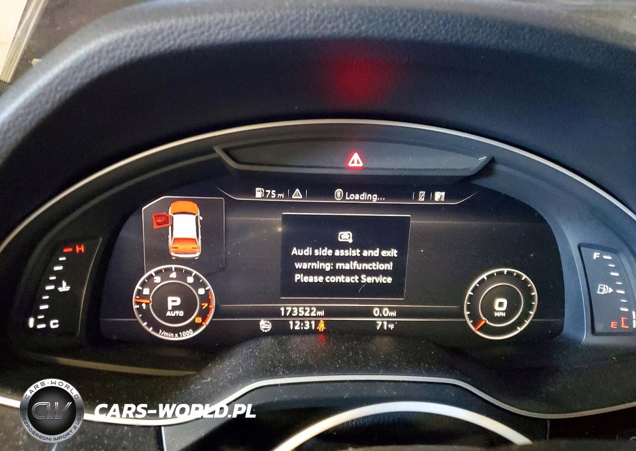 2017 Audi Q7 Premium Plus VIN:WA1LAAF71HD016629 - 9