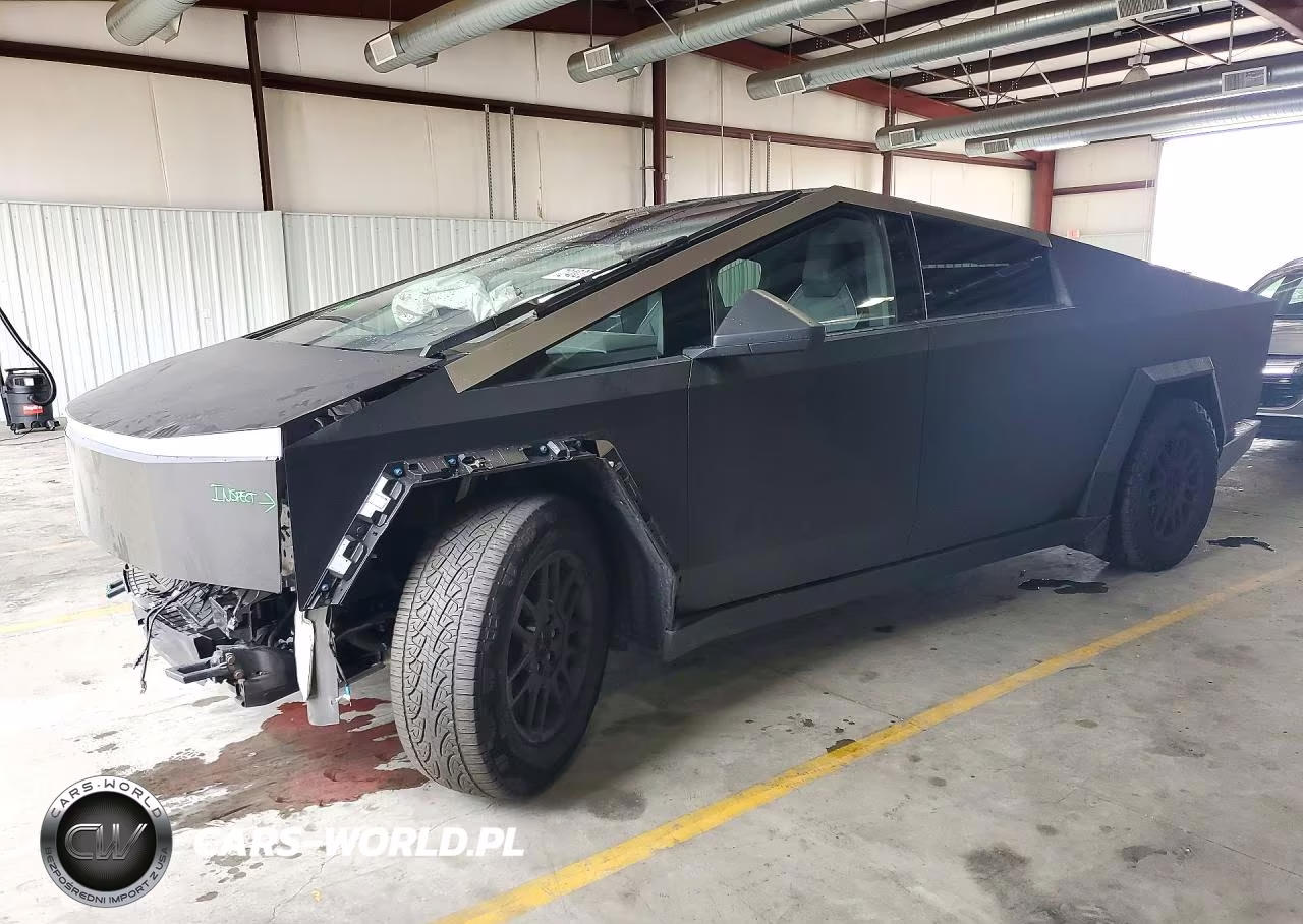 2025 Tesla Cybertruck – zdjęcie 1 z 13