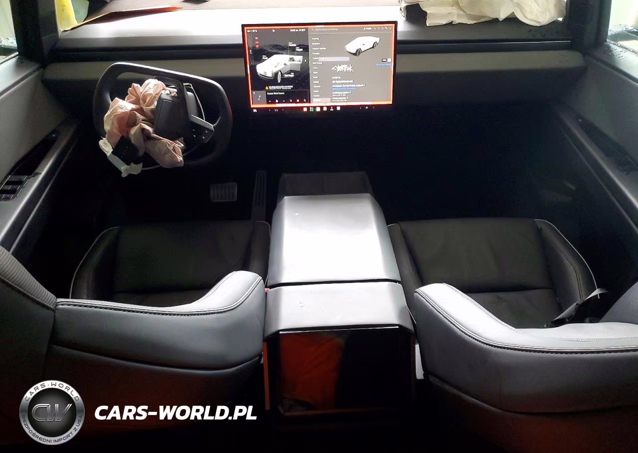 2025 Tesla Cybertruck VIN:7G2CEHED2SA074401 - 8