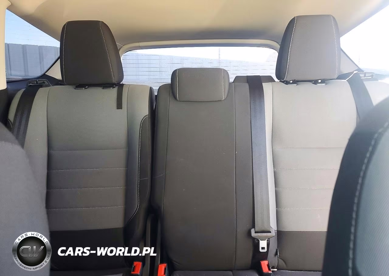 2019 Ford Escape S VIN:1FMCU0F7XKUA72191 - 10