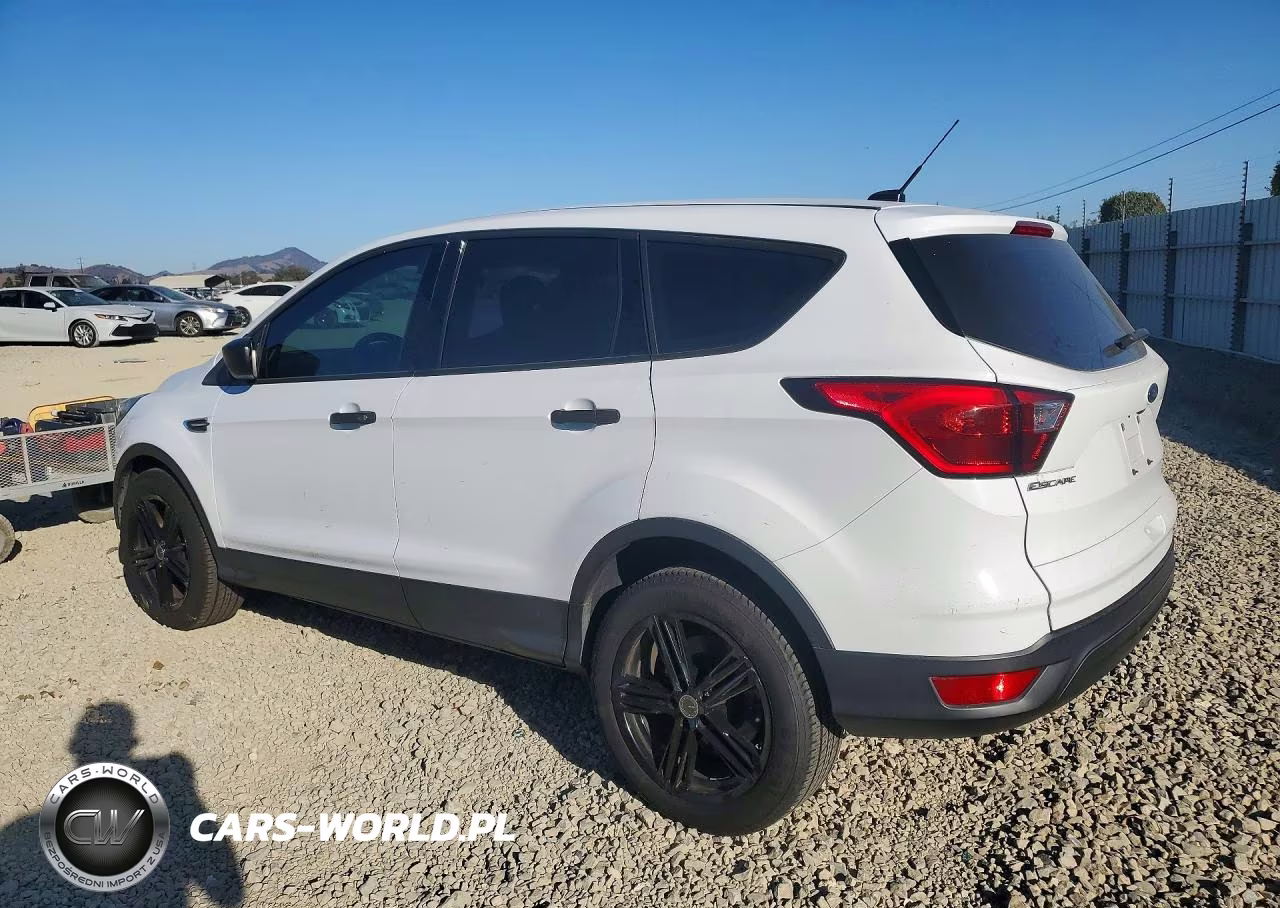 2019 Ford Escape S VIN:1FMCU0F7XKUA72191 - 2