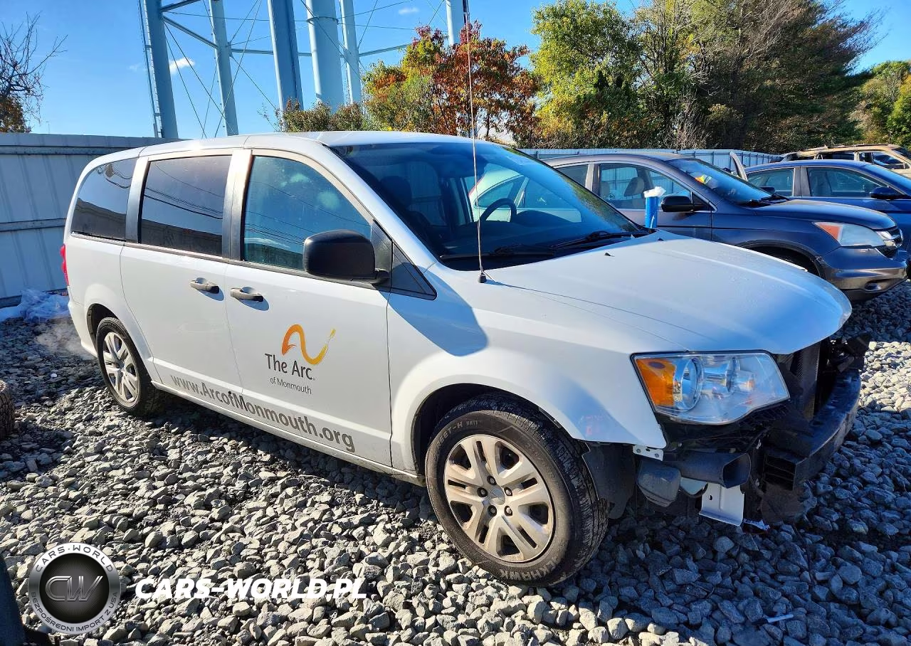 2019 Dodge Grand Caravan Se VIN:2C4RDGBG3KR665045 - 4