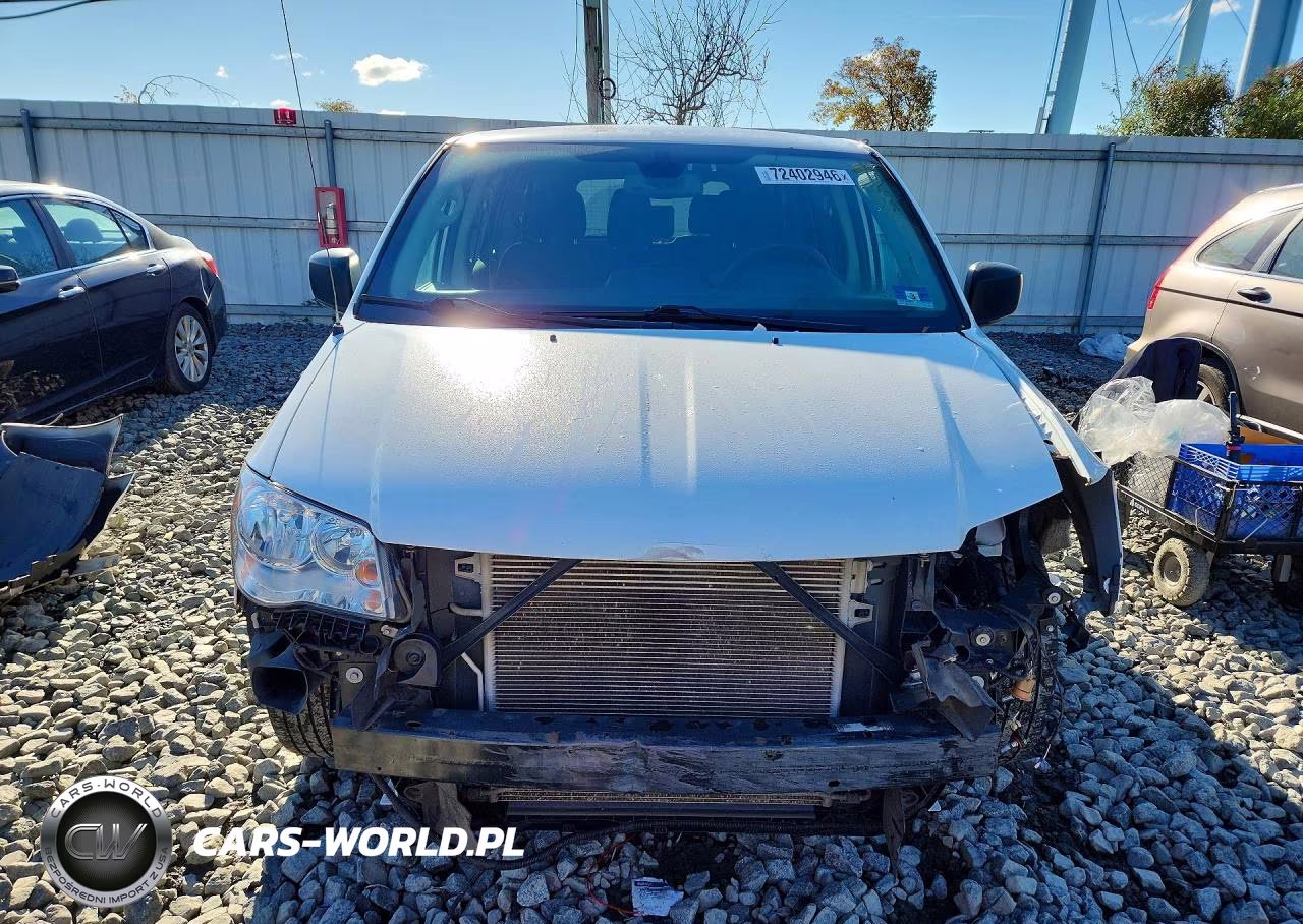 2019 Dodge Grand Caravan Se VIN:2C4RDGBG3KR665045 - 5