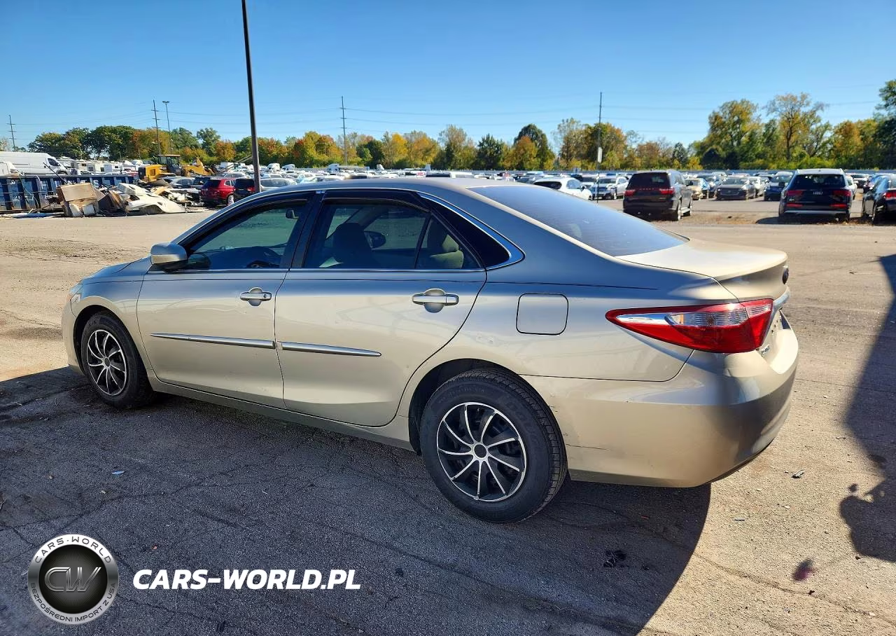 2016 Toyota Camry Le VIN:4T1BF1FK4GU534252 - 2