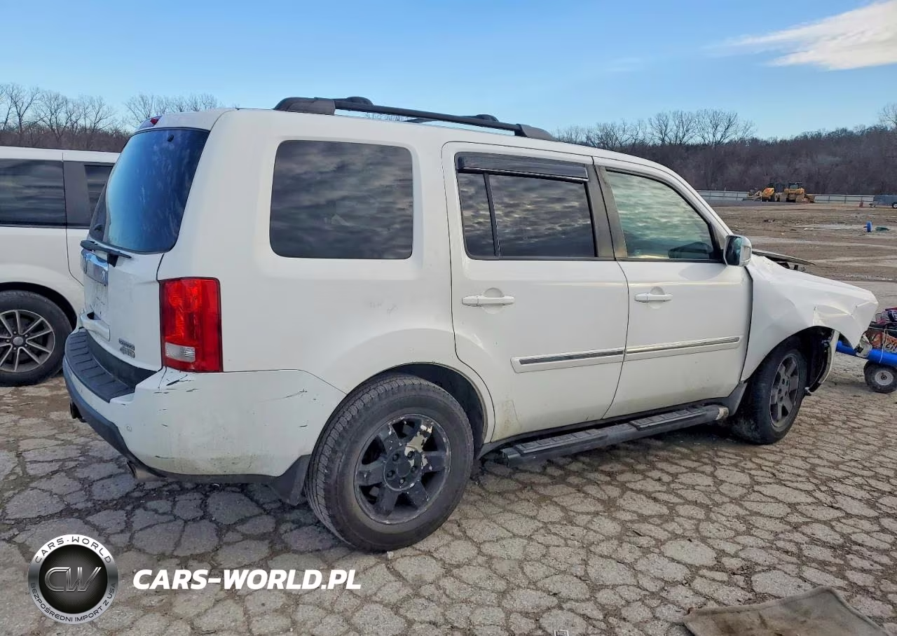 2009 Honda Pilot Touring VIN:5FNYF489X9B020413 - 3