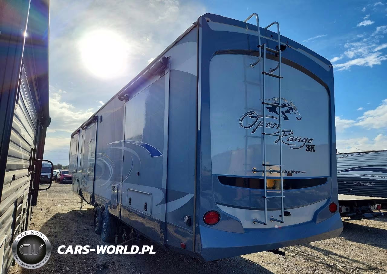 2017 'OTHER RV' TRAILER VIN:58TFE4120H5025283 - 4