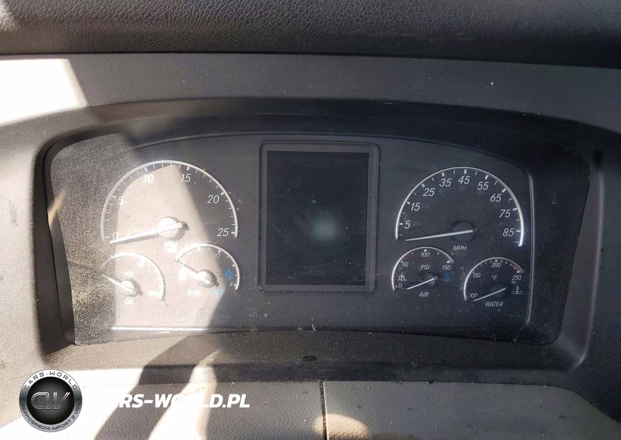2018 Freightliner Cascadia 126 Semi Truck VIN:3AKJHLDV7JSJX5301 - 9