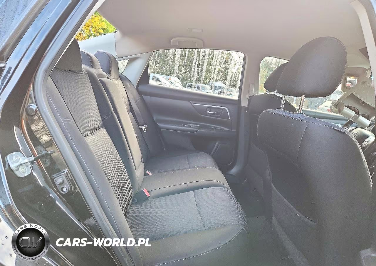 2018 Nissan Altima 2.5 Sv VIN:1N4AL3AP4JC263929 - 10