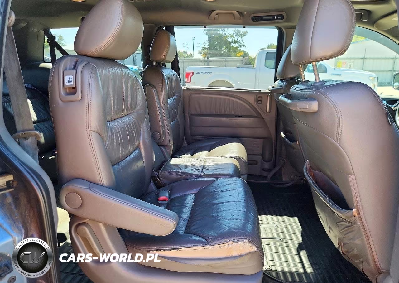2008 Honda Odyssey Touring VIN:5FNRL38948B014421 - 11