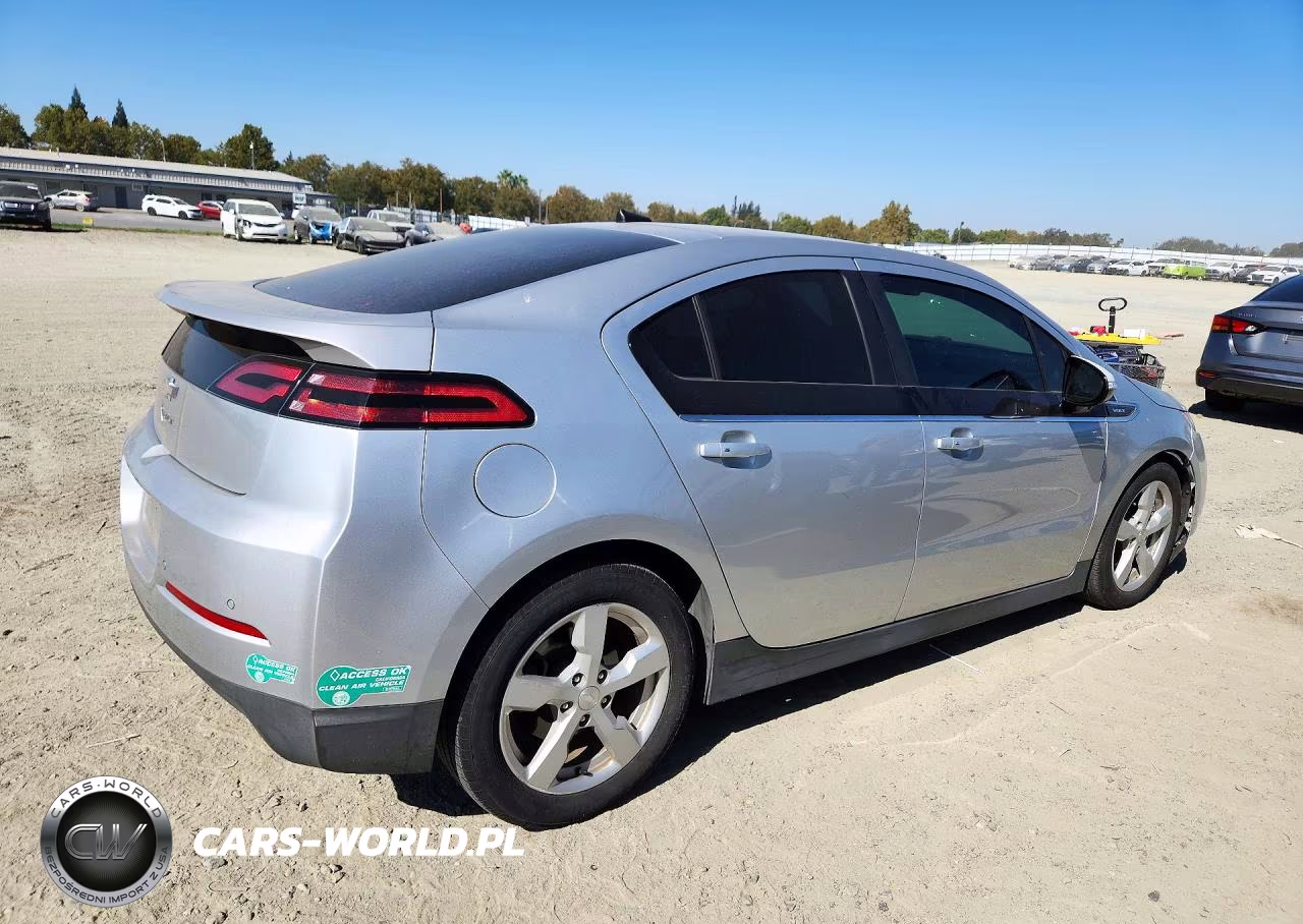 2013 Chevrolet Volt VIN:1G1RH6E47DU135174 - 3