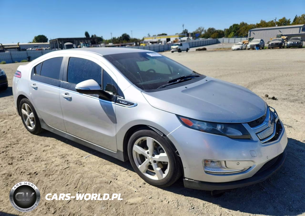 2013 Chevrolet Volt VIN:1G1RH6E47DU135174 - 4