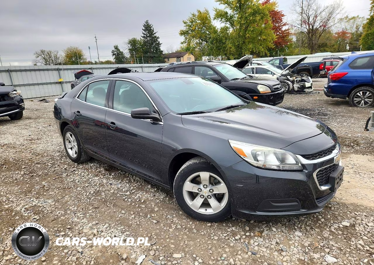 2015 Chevrolet Malibu Ls VIN:1G11B5SL9FF195467 - 4