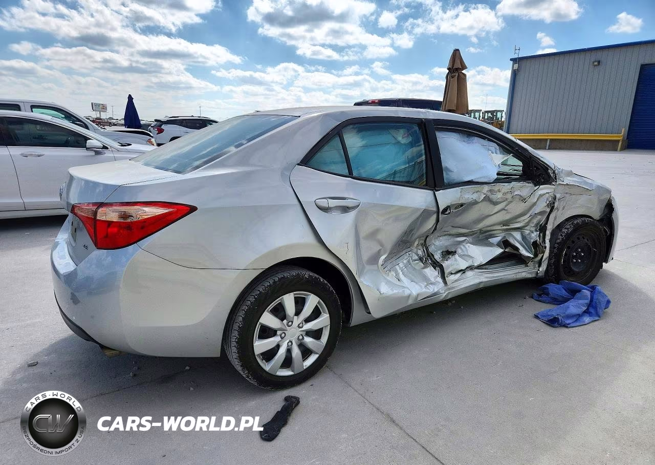 2019 Toyota Corolla Le VIN:5YFBURHE8KP892508 - 3