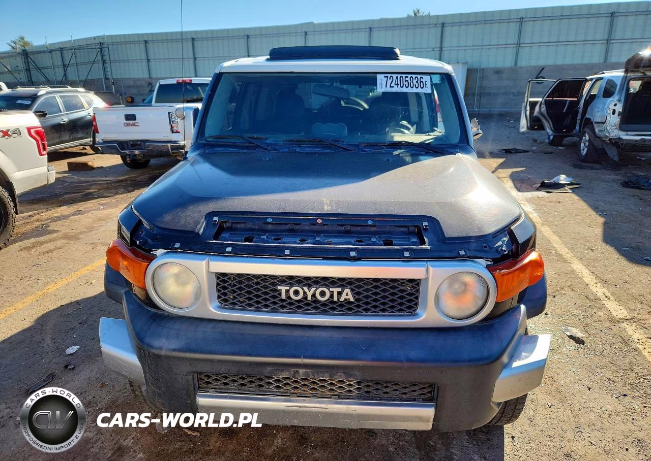 2007 Toyota Fj Cruiser Base VIN:JTEBU11F270073205 - 5