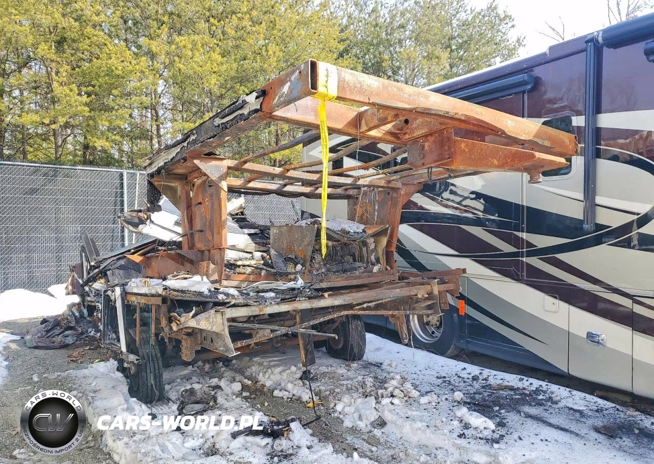 2019 Grand Design Camper VIN:573FM4029K1112678 - 9