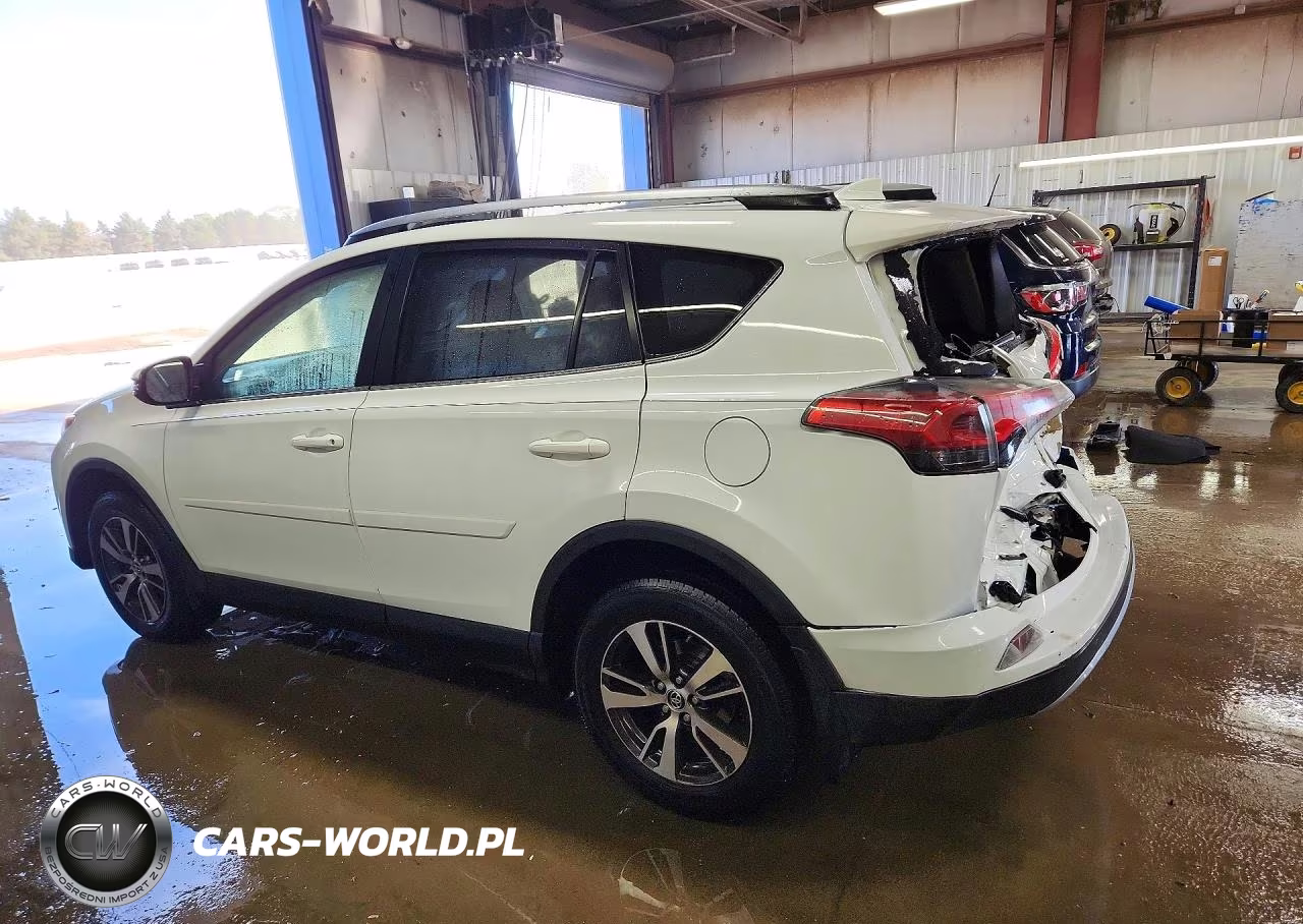 2018 Toyota Rav4 Xle VIN:JTMRFREV2JD223567 - 2