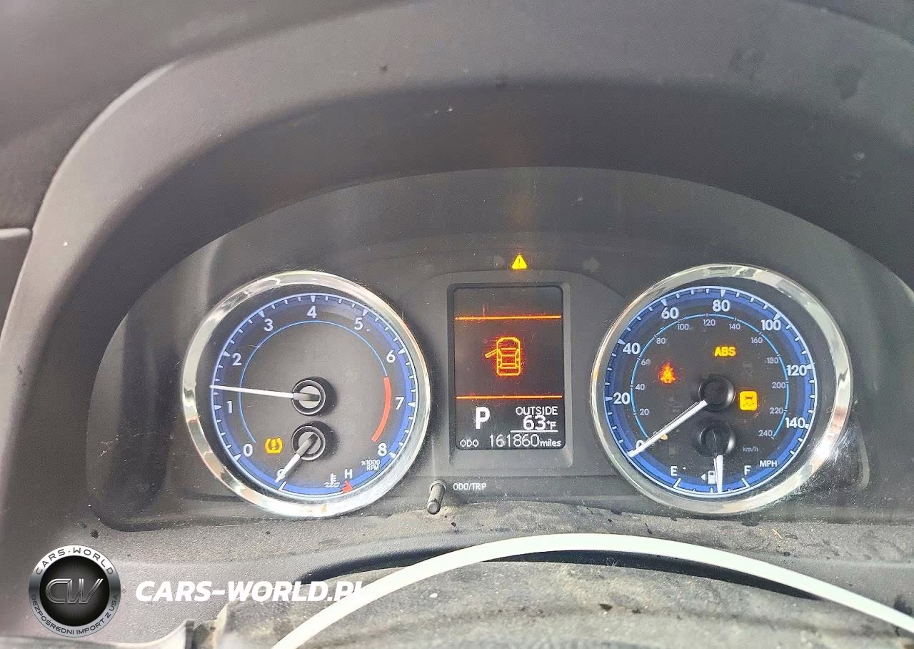 2018 Toyota Corolla Le VIN:2T1BURHE4JC038615 - 9