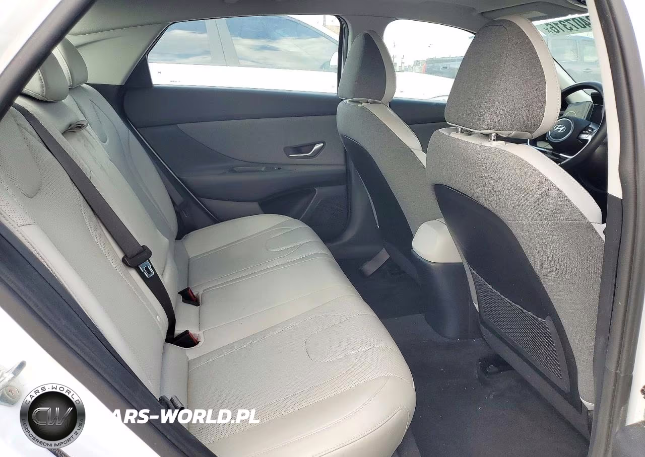 2021 Hyundai Elantra Limited VIN:5NPLP4AG1MH021430 - 10