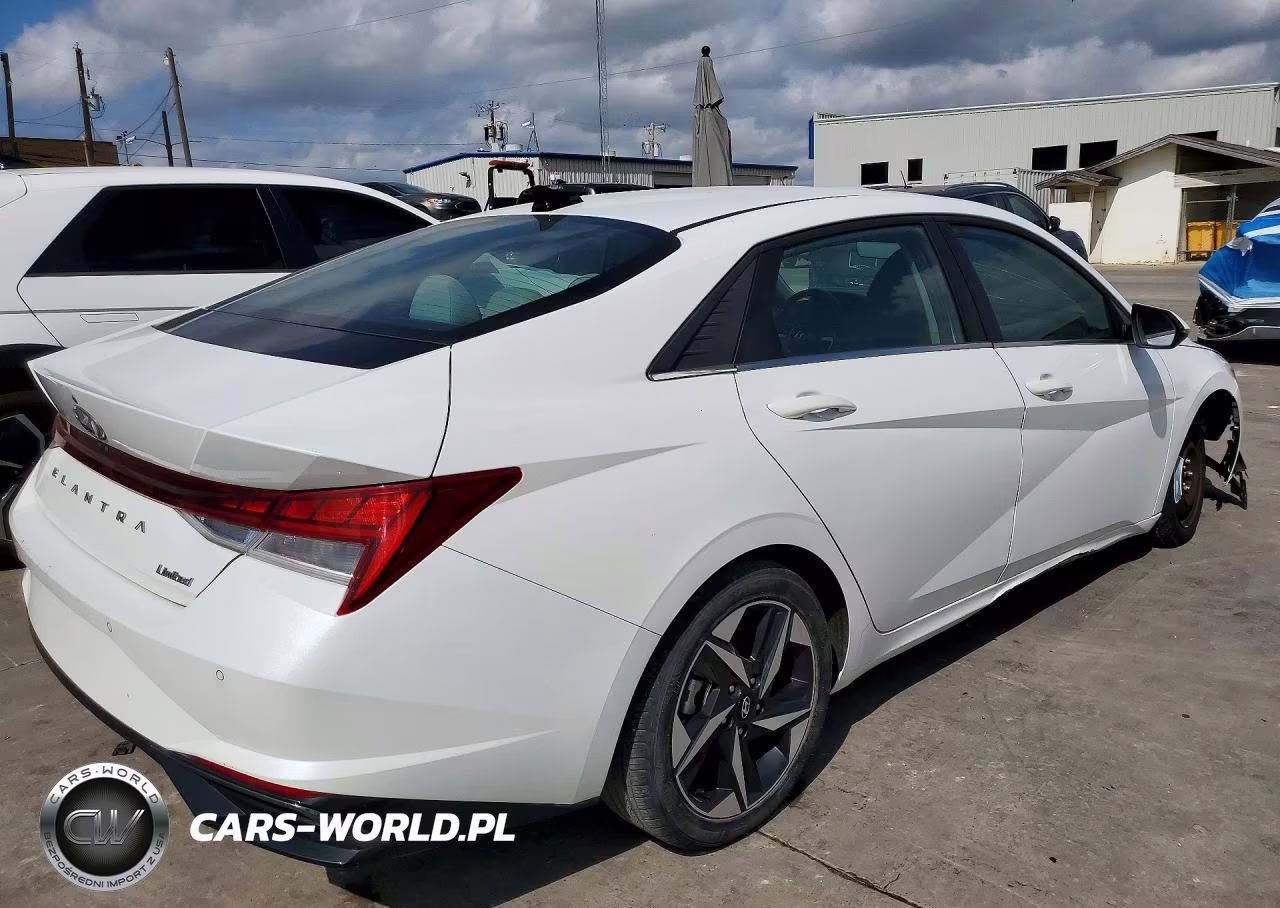 2021 Hyundai Elantra Limited VIN:5NPLP4AG1MH021430 - 3