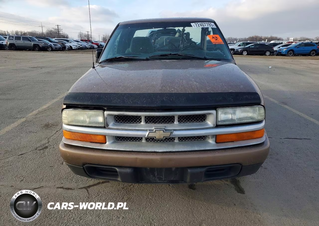 2002 Chevrolet S Truck S10 VIN:1GCCS195928217952 - 5