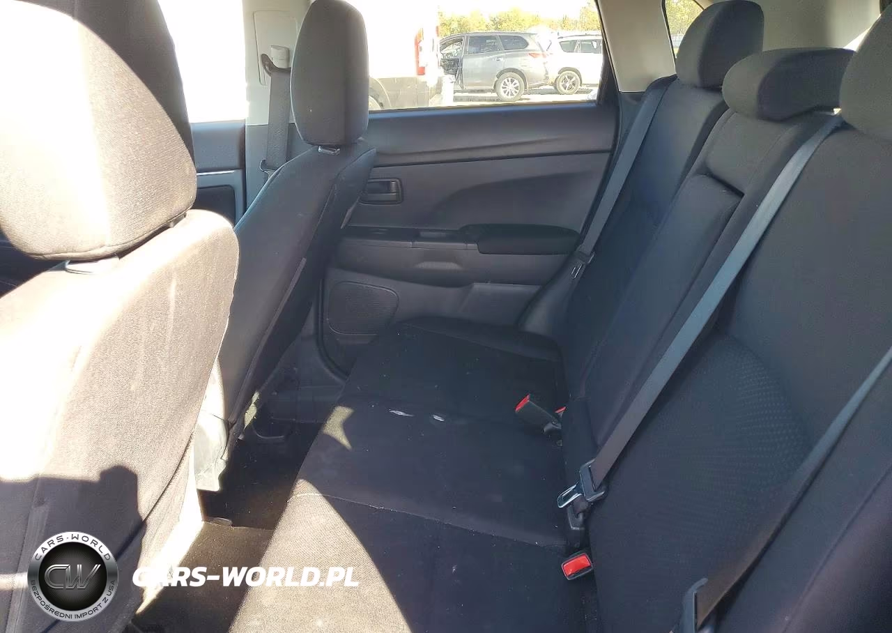 2015 Mitsubishi Outlander Sport Es VIN:4A4AR3AU2FE059827 - 11