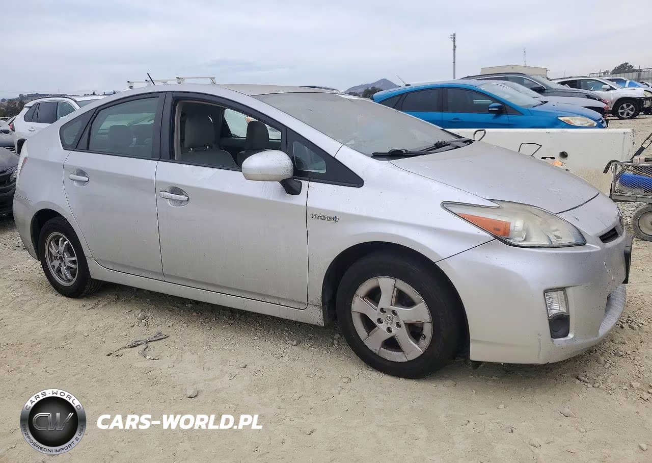 2010 Toyota Prius Iv VIN:JTDKN3DUXA0062855 - 4