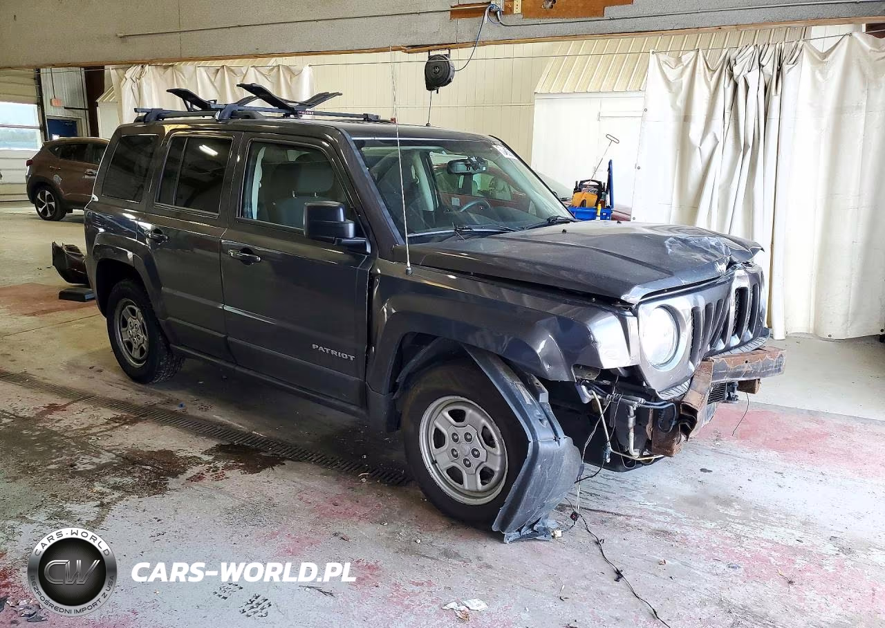 2016 Jeep Patriot Sport VIN:1C4NJPBA2GD687860 - 4