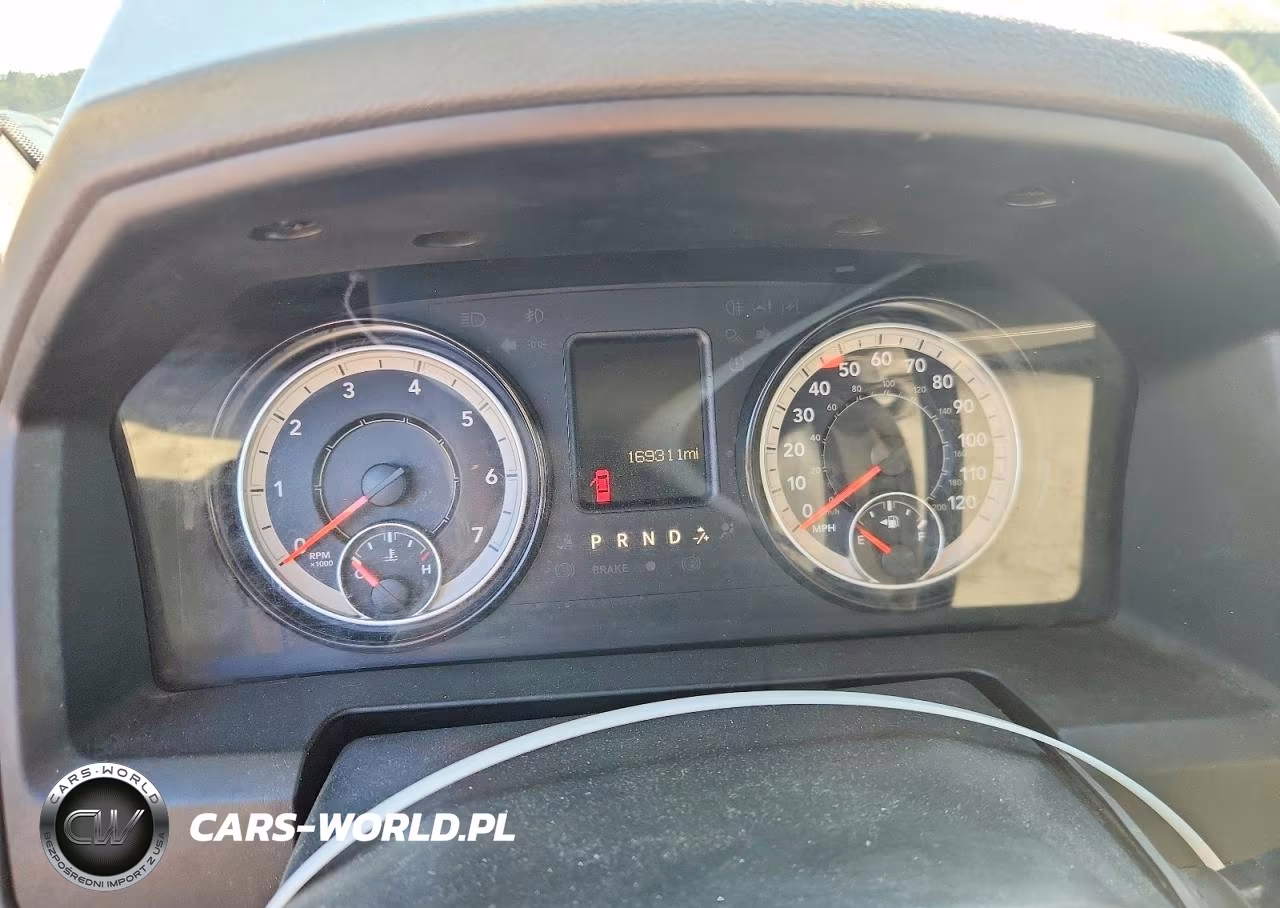 2018 Ram 2500 St VIN:3C6MR4AJ7JG236946 - 9