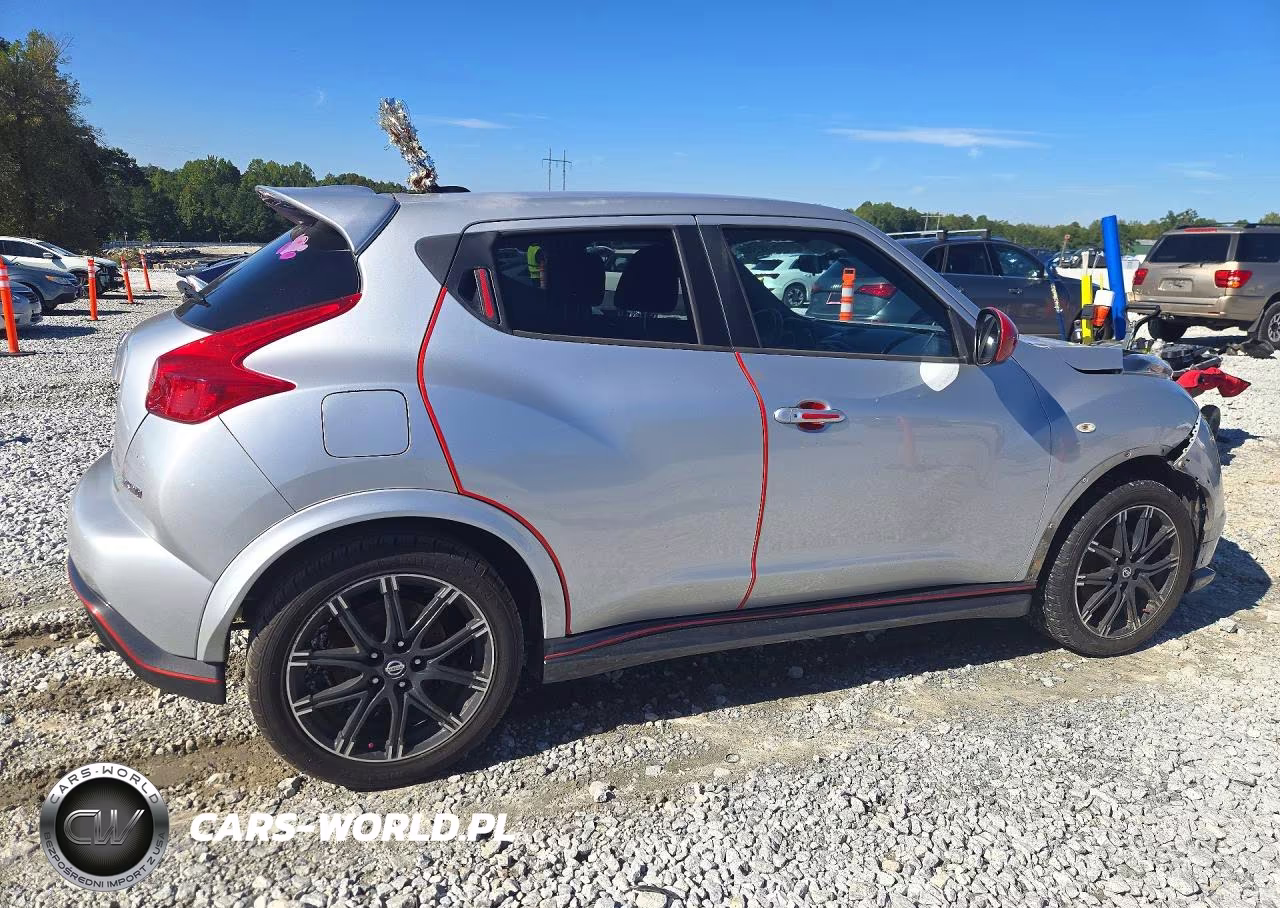 2014 Nissan Juke Nismo VIN:JN8AF5MR4ET362738 - 3