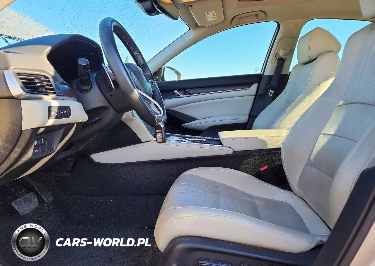 2019 Honda Accord Touring VIN:1HGCV2F93KA030916 - 7