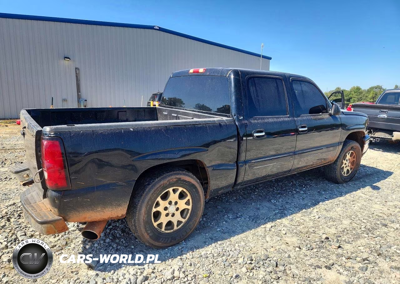 2006 Chevrolet Silverado K1500 VIN:2GCEK13T661184370 - 3