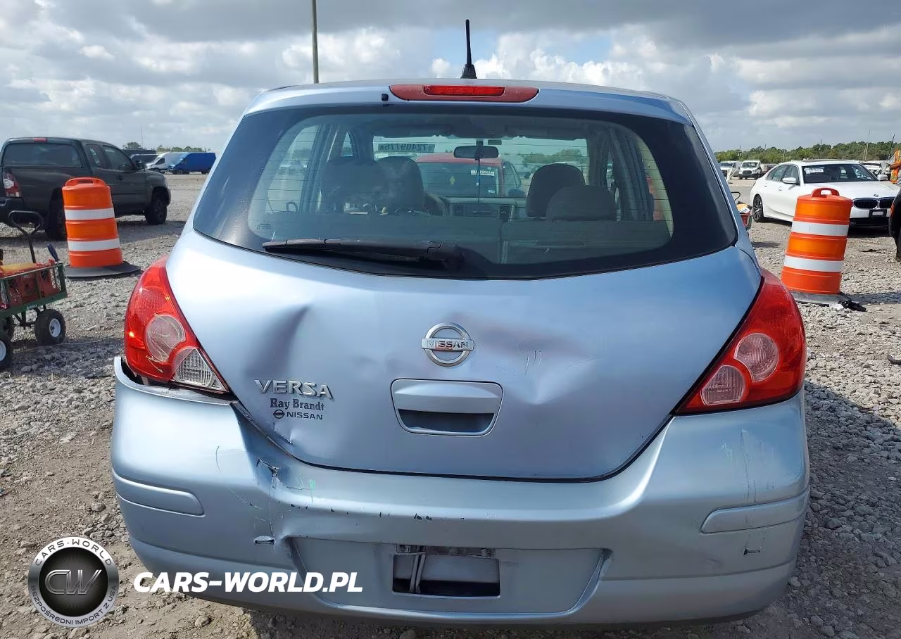 2010 Nissan Versa 1.8 S VIN:3N1BC1CP1AL372324 - 6