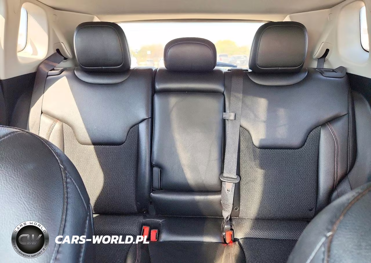 2020 Jeep Compass Trailhawk VIN:3C4NJDDB0LT207825 - 10