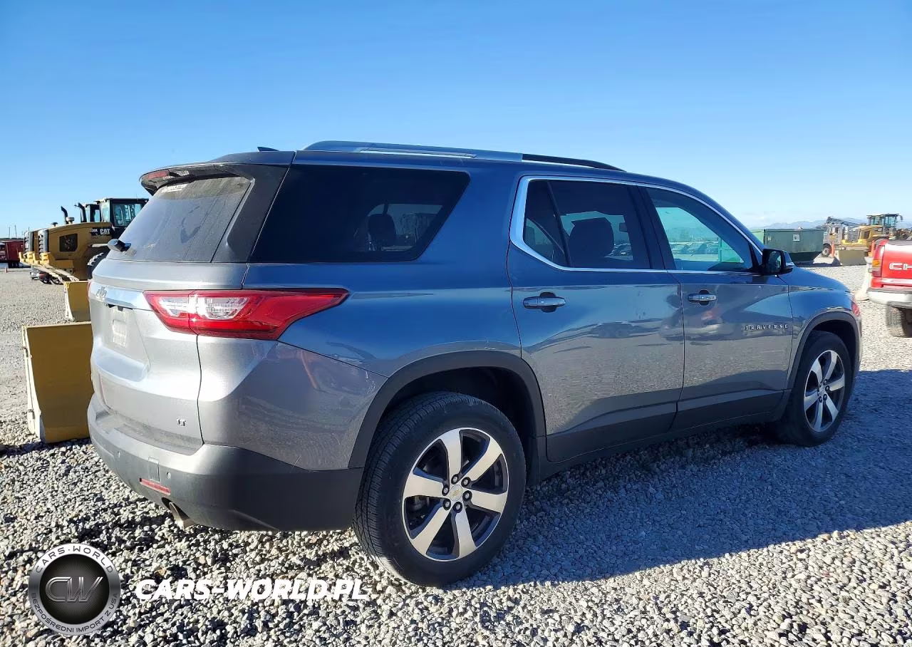 2018 Chevrolet Traverse Lt VIN:1GNEVHKW5JJ192588 - 3