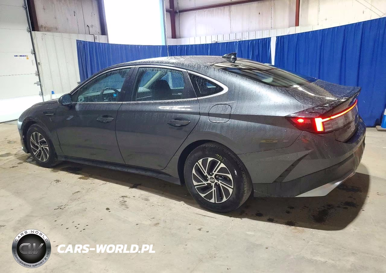 2026 Hyundai Sonata Hybrid Blue VIN:KMHL24JJ6TA144863 - 2