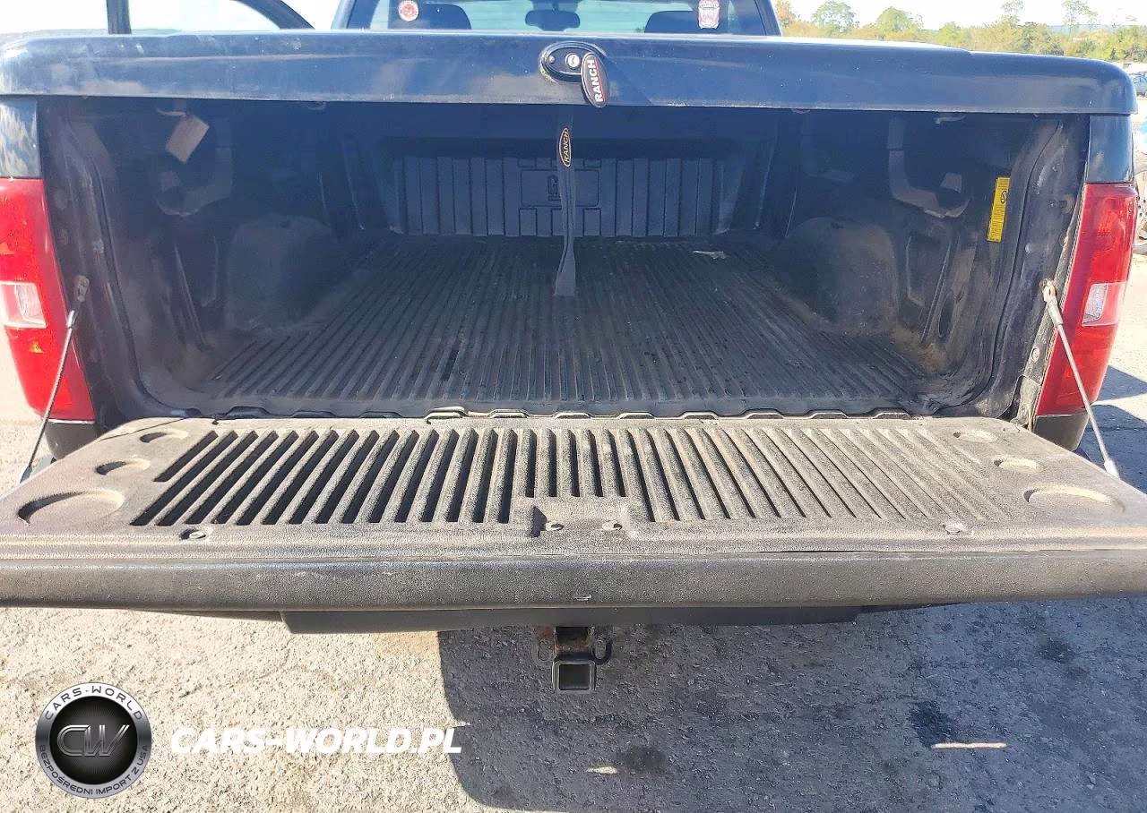 2007 Chevrolet Silverado C1500 VIN:1GCEC14J67Z589678 - 10