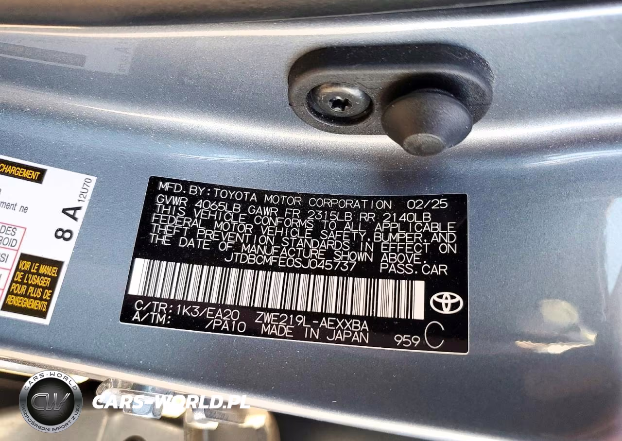 2025 Toyota Corolla Hybrid Xle VIN:JTDBCMFE0SJ045737 - 13