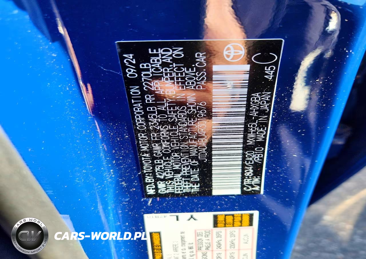 2024 Toyota Prius Xle VIN:JTDADABU4R3019676 - 12