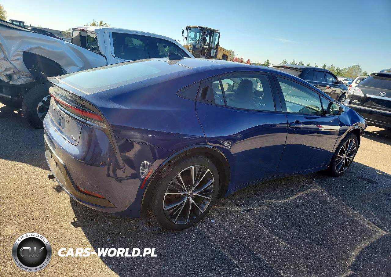 2024 Toyota Prius Xle VIN:JTDADABU4R3019676 - 3