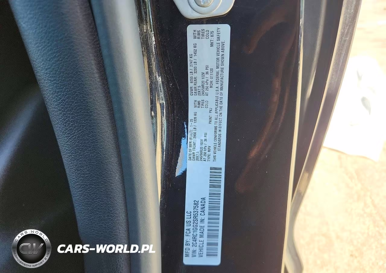 2025 Chrysler Pacifica Limited VIN:2C4RC1GG2SR537582 - 13