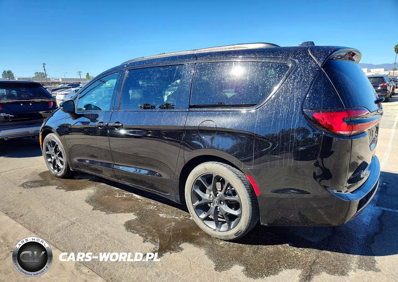 2025 Chrysler Pacifica Limited VIN:2C4RC1GG2SR537582 - 2