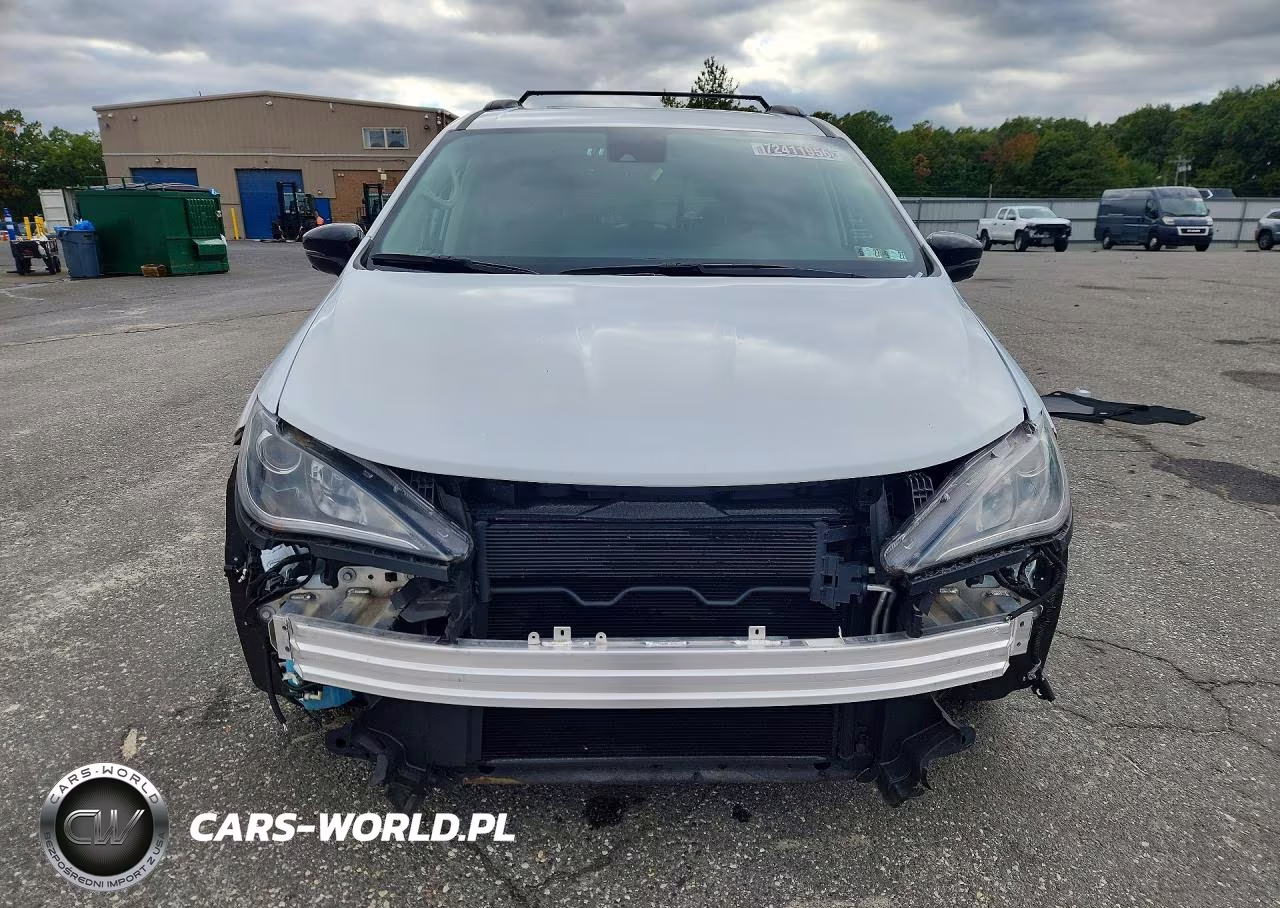 2026 Chrysler Pacifica Select VIN:2C4RC1BG7TR280363 - 5