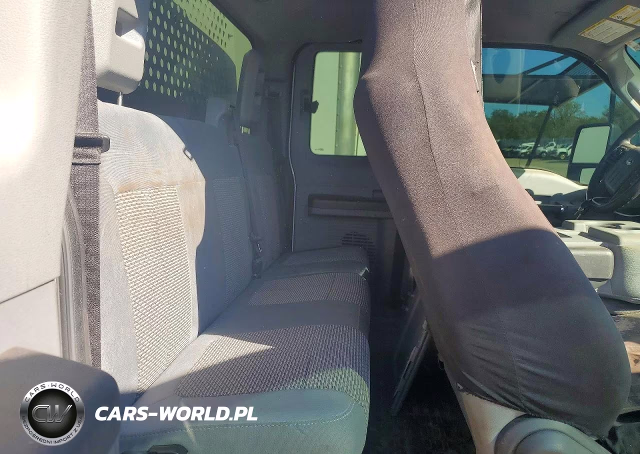 2012 Ford F550 Super Duty VIN:1FD0X5HY3CEC33733 - 10