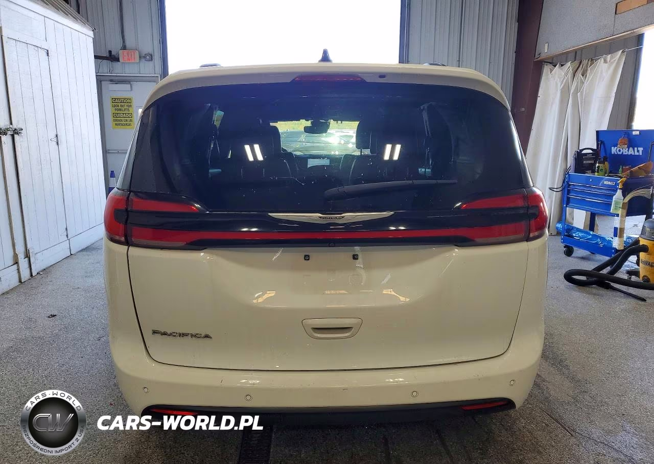 2025 Chrysler Pacifica Limited VIN:2C4RC1GG9SR578100 - 6